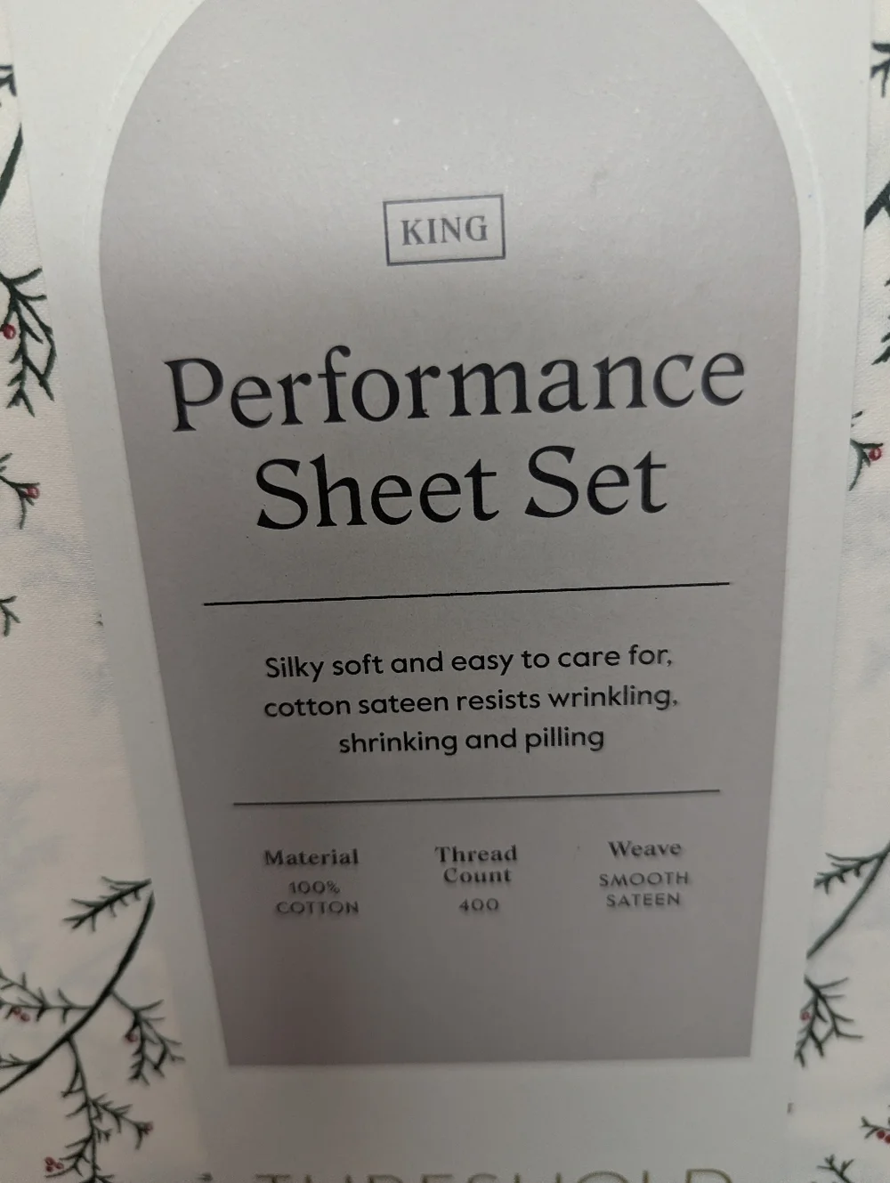 NWT Threshold Holly Branches Cotton King Sheet Set - Picture 2 of 9